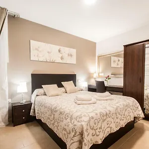 https://gades-suite.hotelsincadiz.net
